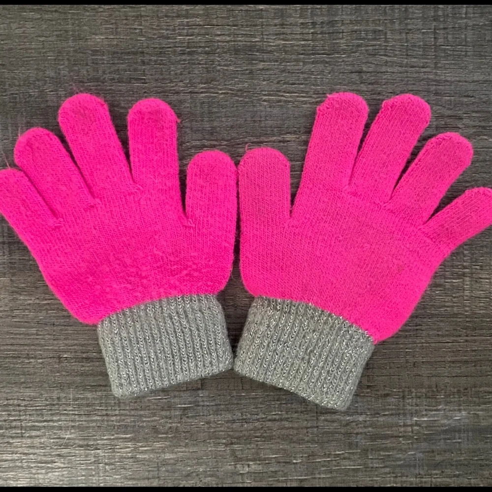 💞 Toddler & Little Girls One Size Pink & Silver Embellished Knit Gloves